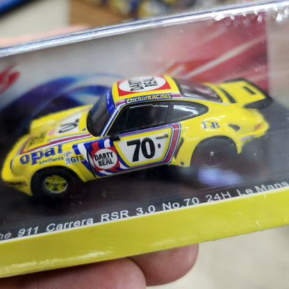Spark - 1974 Porsche 911 Carrera RSR 3.0 #70 - 24h Le Mans (Yellow) - 1:64 Scale