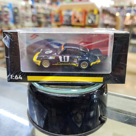 Spark - 1974 Porsche 911 Carrera RSR 3.0 #68 - 24h Le Mans (Black) - 1:64 Scale
