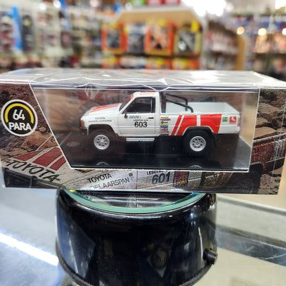 Para64 - 1993 Toyota Hilux 'Roof of Africa Toyota Dealer Team' - 1:64 Scale