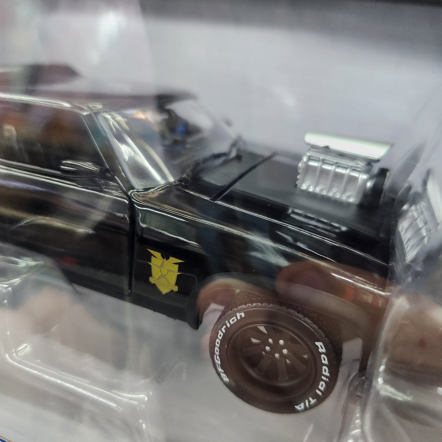 DDA - Ford XB Falcon MFP 'Last of the V8 Interceptors' - 1:24 Scale