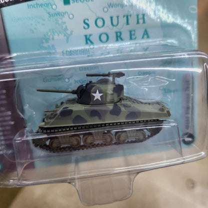 Johnny Lightning - 2023 Military R1 Ver A - M4A3 Sherman Tank