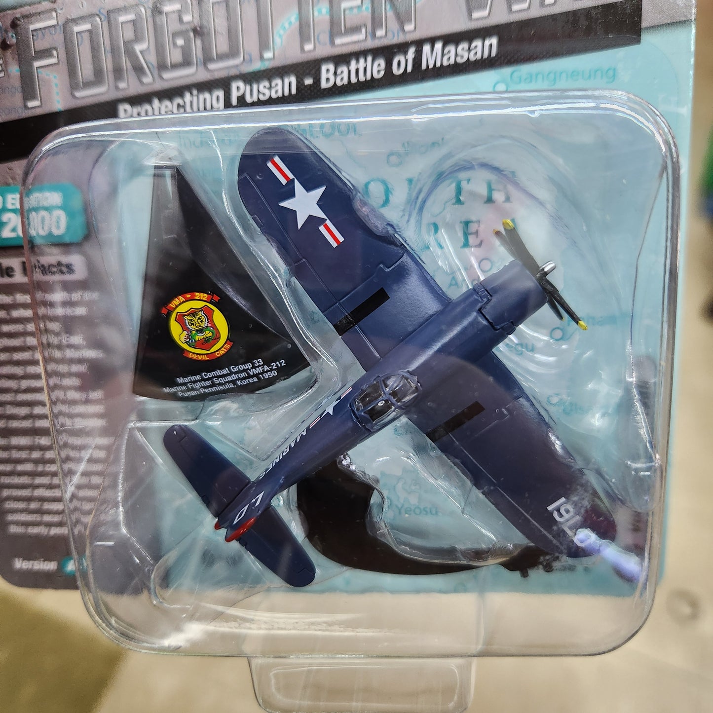 Johnny Lightning - 2023 Military R1 Ver A - Vought F4U Corsair