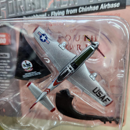 Johnny Lightning - 2023 Military R1 Ver B - North American Aviation F-51D Mustang
