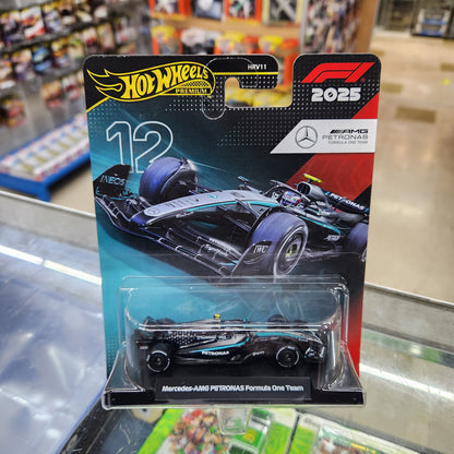 Hot Wheels Premium - 2025 Formula 1 Mercedes-AMG F1 Team - #12 Kimi Antonelli - 1:64 Scale