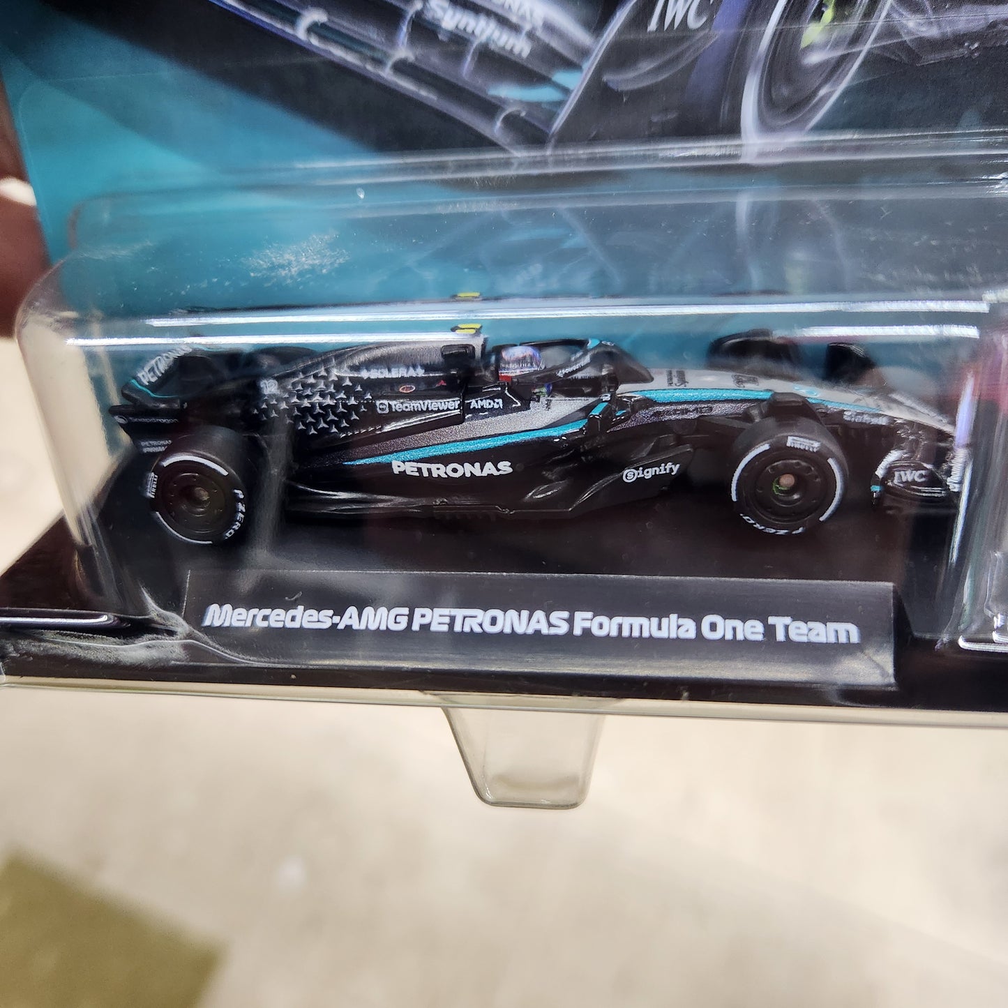 Hot Wheels Premium - 2025 Formula 1 Mercedes-AMG F1 Team - #12 Kimi Antonelli - 1:64 Scale