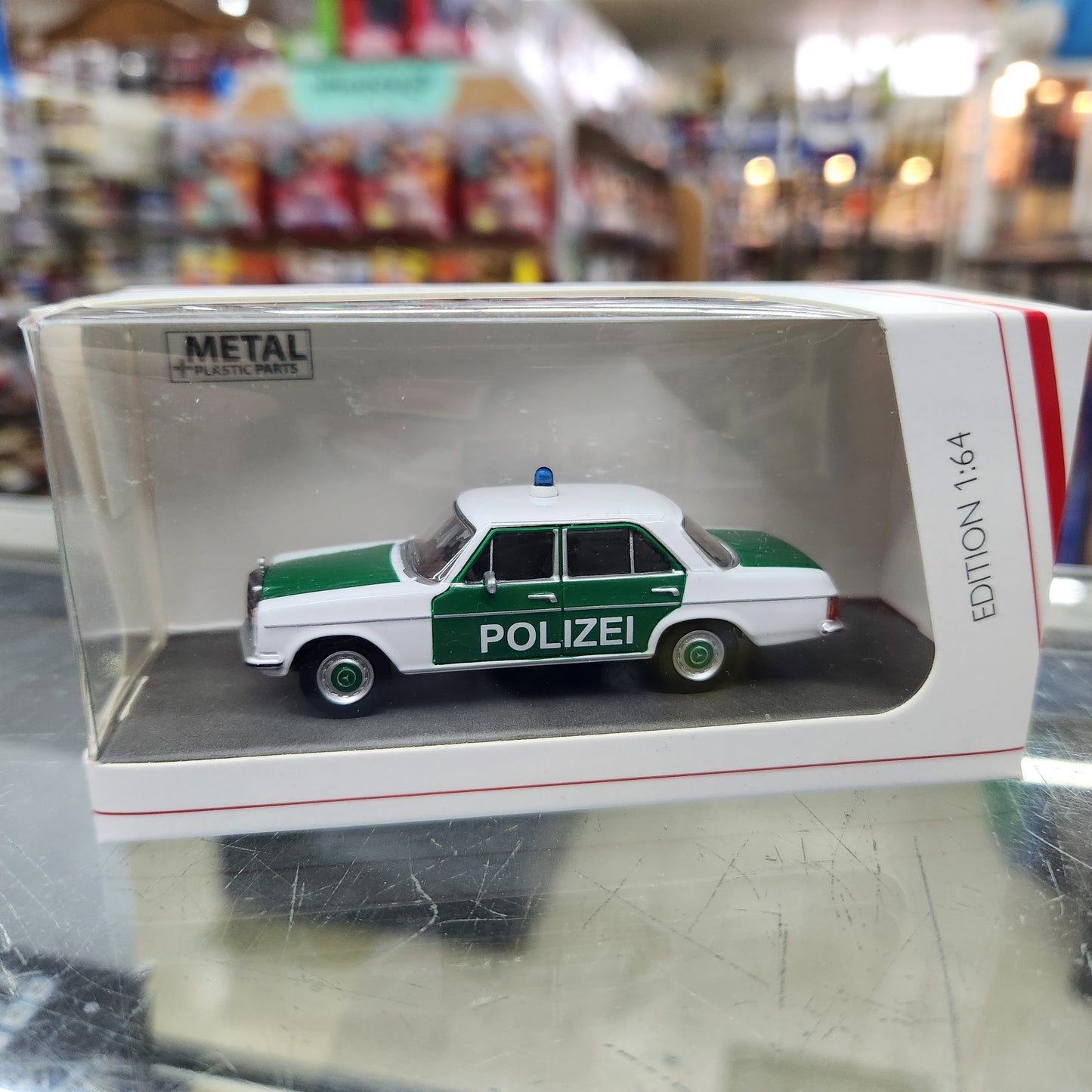 Schuco - Mercedes-Benz -/8 'POLIZEI' (White/Dark-Green) - 1:64 Scale