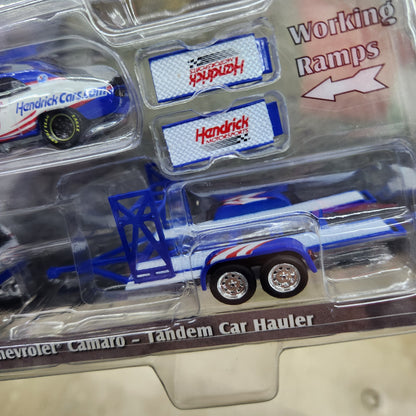 Greenlight - Racing 'Hitch & Tow' Series 6 - 1969 Chevy Camaro & 1985 Chevy K5 Blazer'Henricks Motorsport' with Trailer