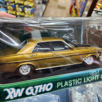 DDA - Ford XW Falcon GTHO (Gold) - Light Up - 1:24 Scale
