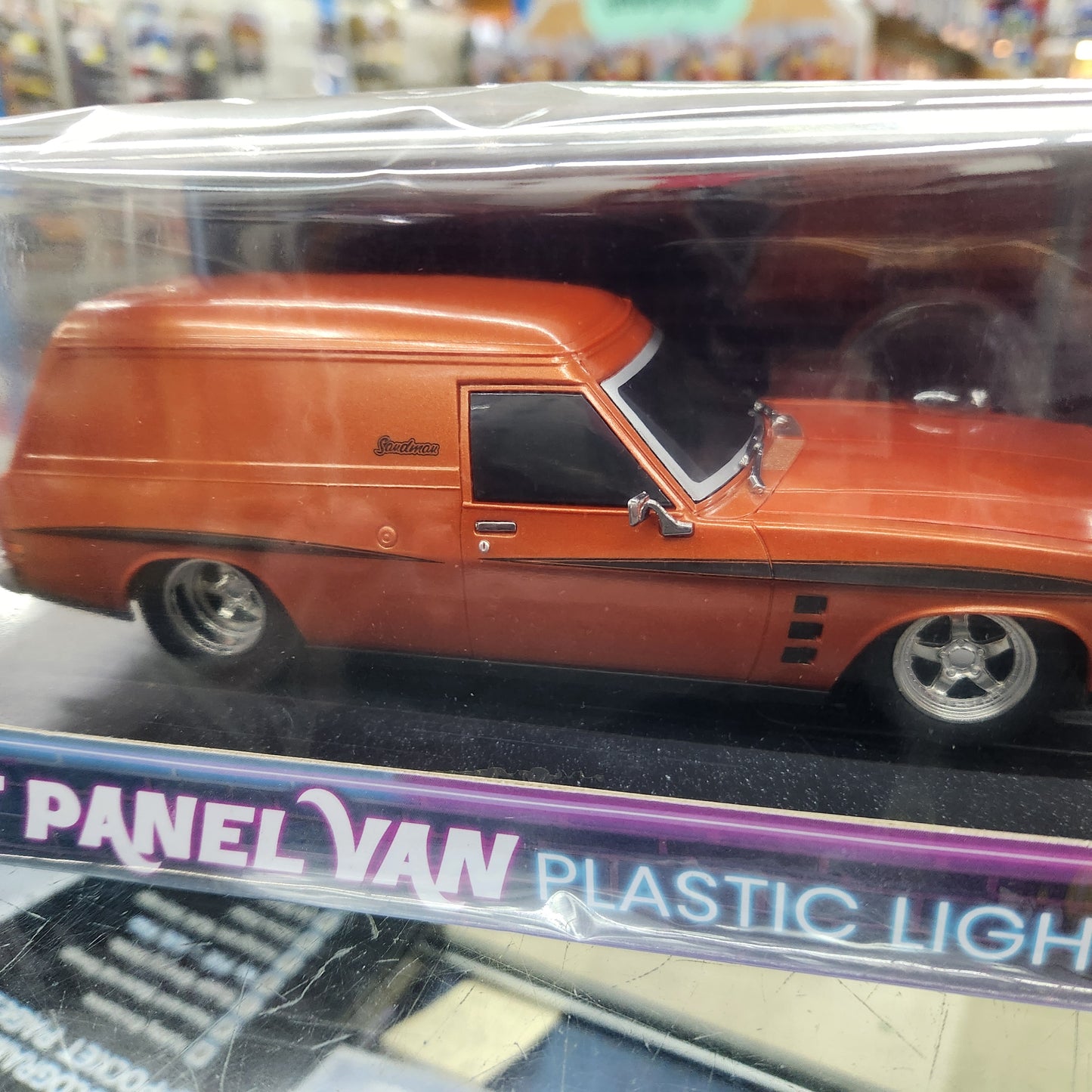 DDA - Holden HJ Panel Van (Orange) - Light Up - 1:24 Scale