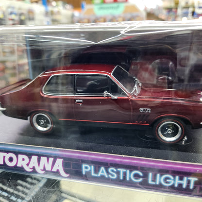 DDA - Holden LJ Torana (Burgundy) - Light Up - 1:24 Scale
