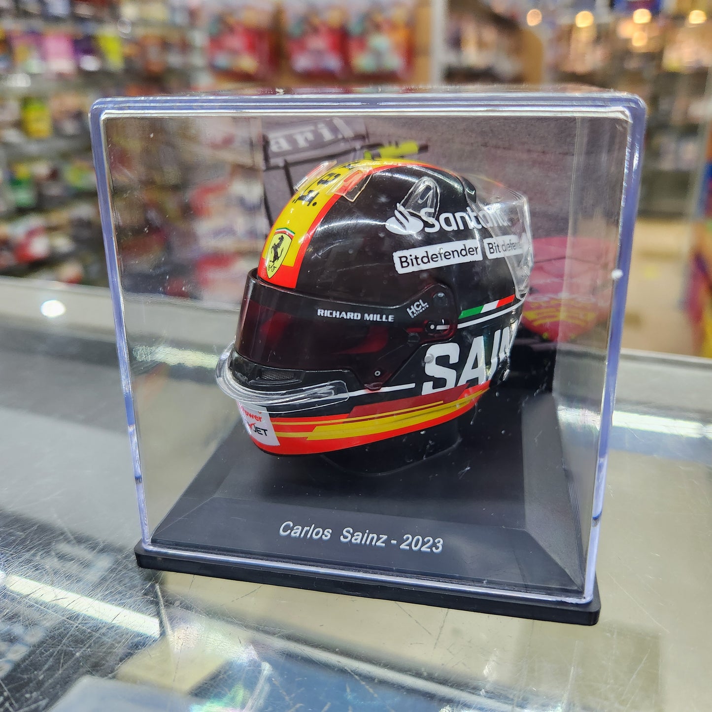 Atlas - 2023 Ferrari F1 Formula 1 Team (Season 2023) - Carlos Sainz Jr. - 1:5 Scale