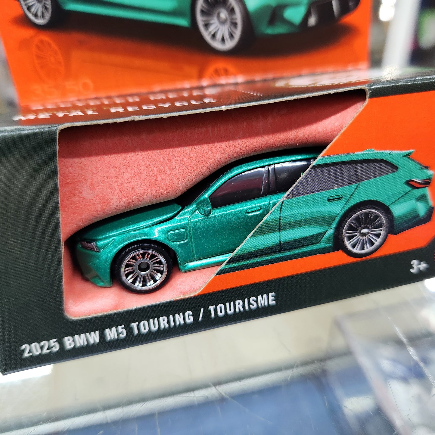 Matchbox - Moving Parts - 2025 BMW M5 Touring (Green) - 1:64 Scale