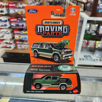 Matchbox - Moving Parts - 2004 Ford Excursion (Green/Tan) - 1:64 Scale