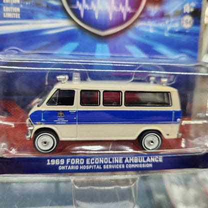 Greenlight - First Responders Series 1 - 1969 Ford Econoline Ambulance 'Ontario Hospital'