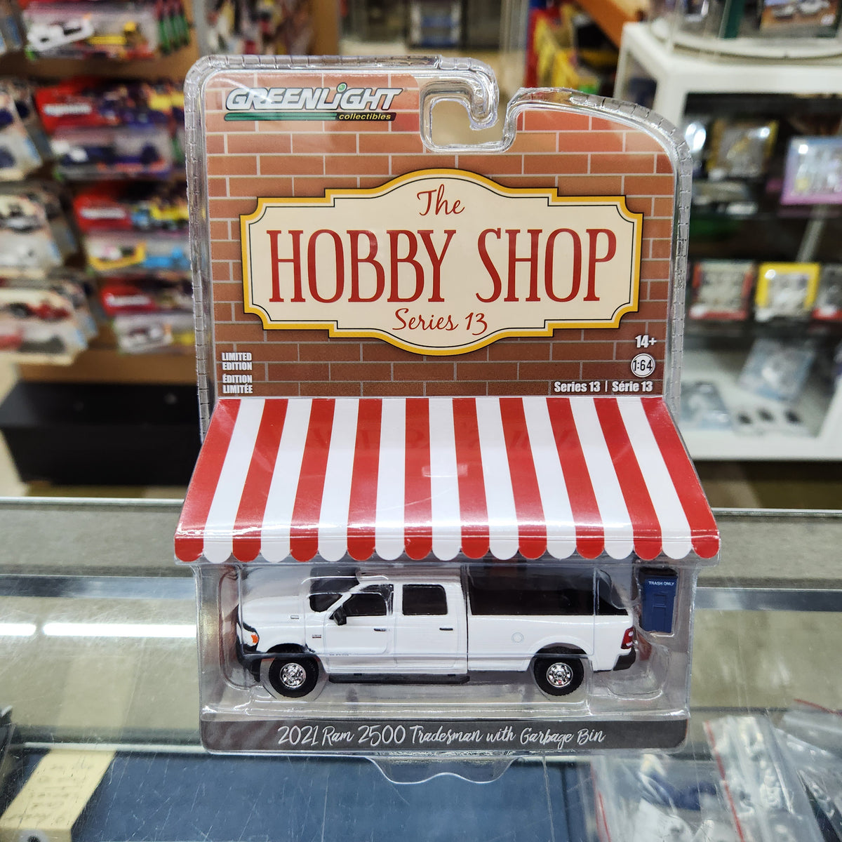 Greenlight - The Hobby Shop Series 13 - 2021 RAM 2500 Tradesman with Garbage Bin