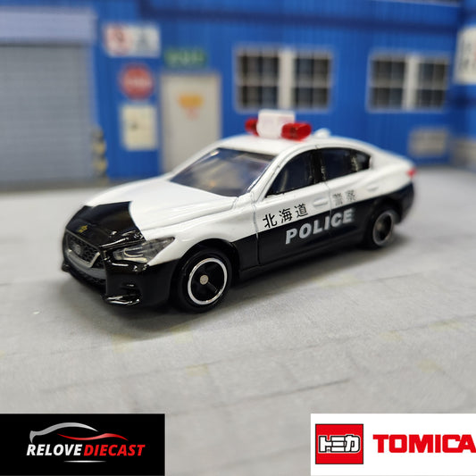 TOMICA - No.33 Nissan Skyline Police Car- 1:64 Scale