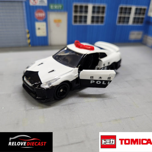 TOMICA - No.105 Nissan GT-R (R35) Police Car - 1:62 Scale