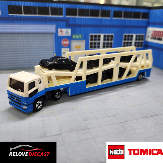 TOMICA - No.131 Mitsubishi Fuso Super Great Transporter