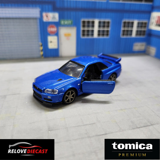 TOMICA PREMIUM - No.11 Nissan Skyline GT-R V-SPEC II NúR - 1:62 Scale
