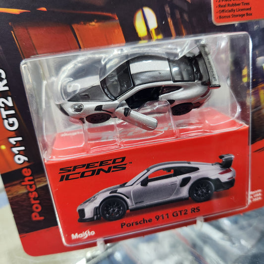 Maisto - 'Speed Icons' - Porsche 911 GT2 R5 (Silver) - 1:64 Scale