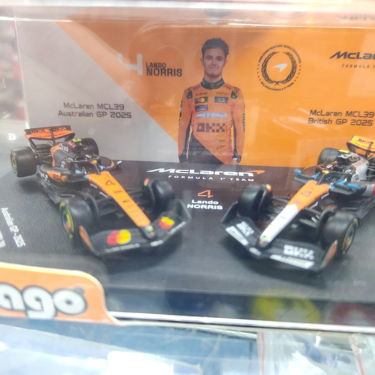 Bburago - 2025 McLaren F1 Formula 1 Team MCL39 - Twin Pack - #4 Lando Norris