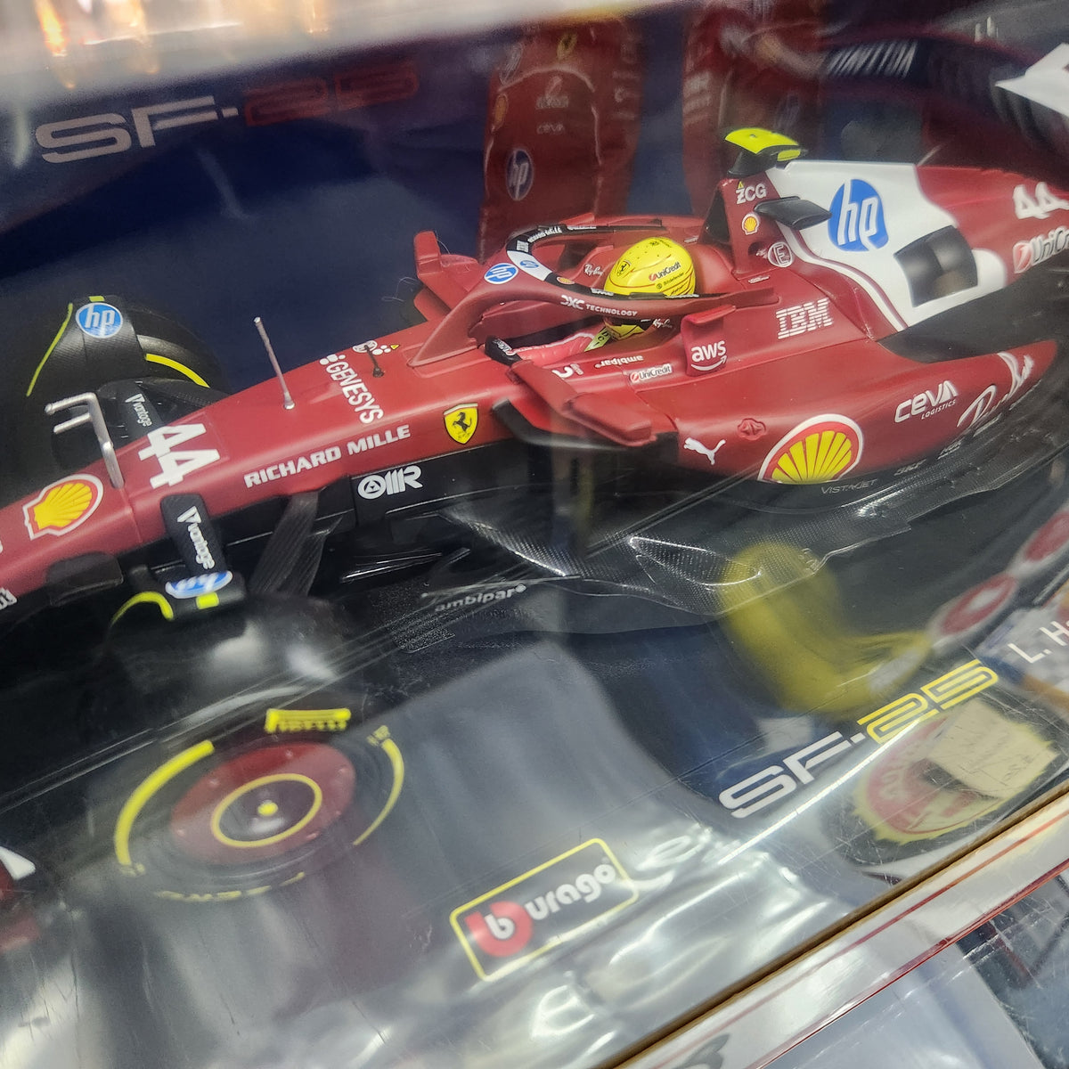 Bburago - 2025 Ferrari F1 Formula 1 Team SF-25 - #44 Lewis Hamilton