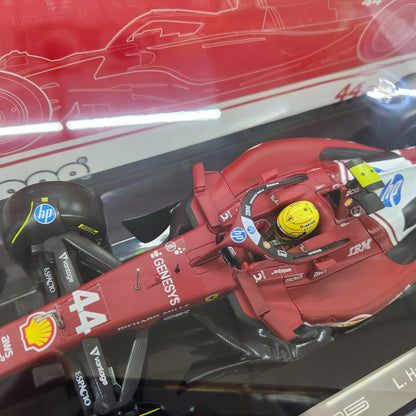 Bburago - 2025 Ferrari F1 Formula 1 Team SF-25 with Acrylic Display Box - #44 Lewis Hamlton