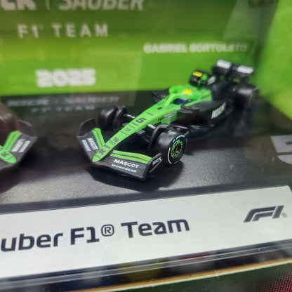 Hot Wheels Premium - 2025 Formula 1 KICK Sauber F1 Team - 2 Pack (Mix 2)