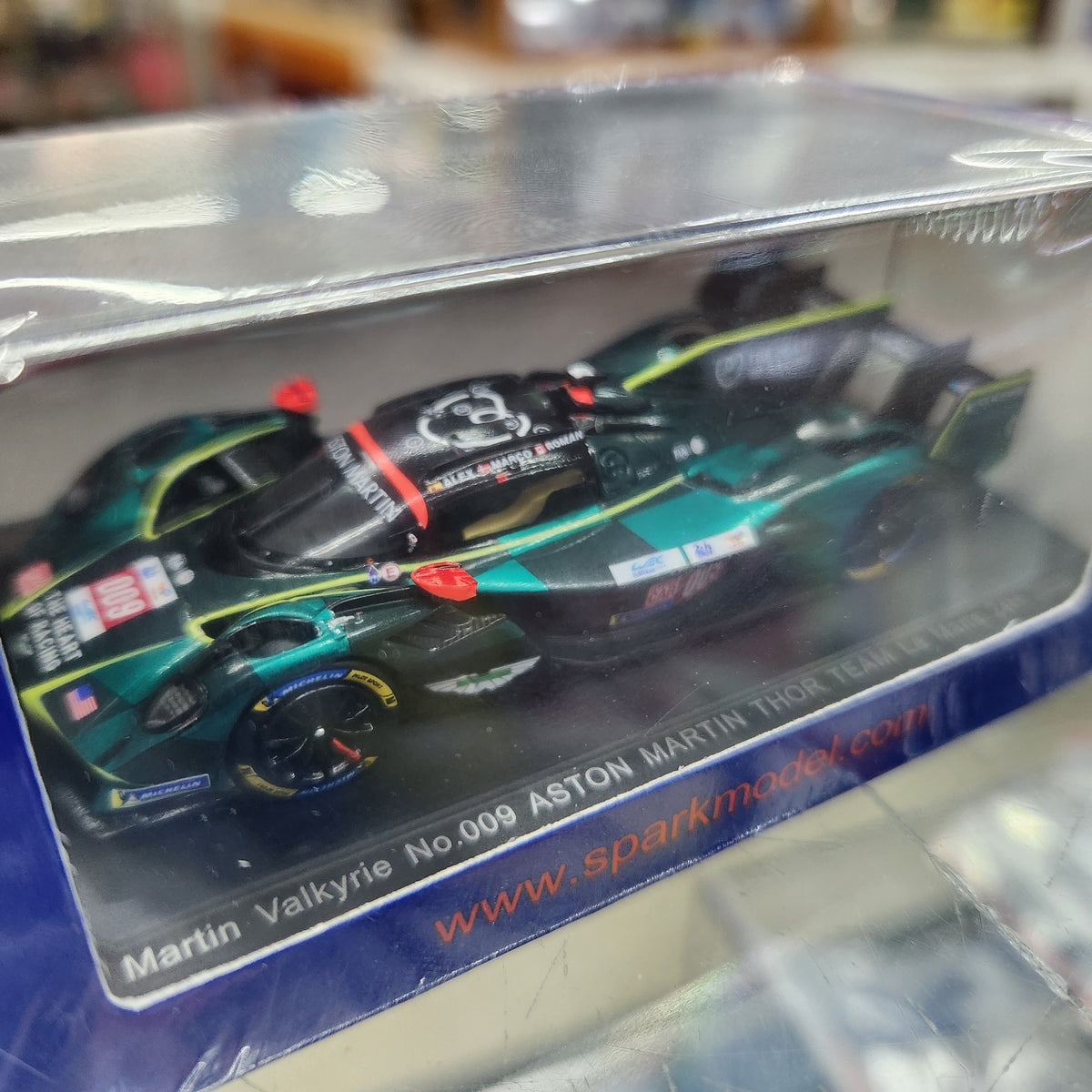 Spark - Aston Martin Valkyrie #009 Aston Martin Thor Team 2025 Le Mans 24hr