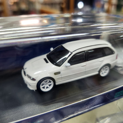 Stance Hunters - BMW (E46) Wagon (White) with Luggage Pod - 1:64 Scale