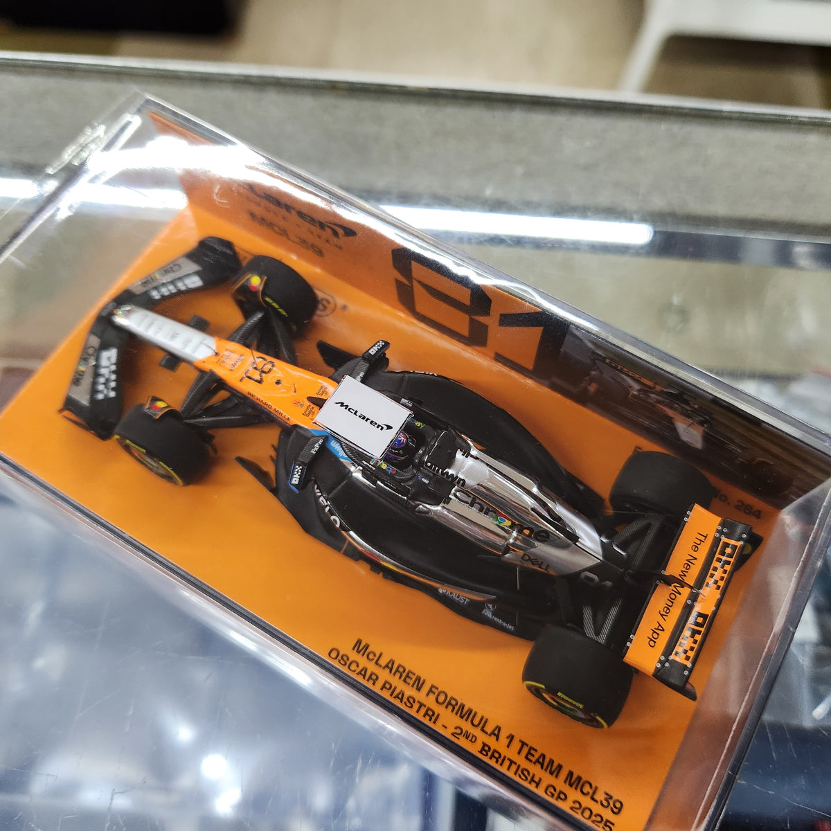 Minichamps - McLaren Formula 1 Team (MCL39) 2025 British GP 2nd Place - #81 Oscar Piastri -1:43 Scale