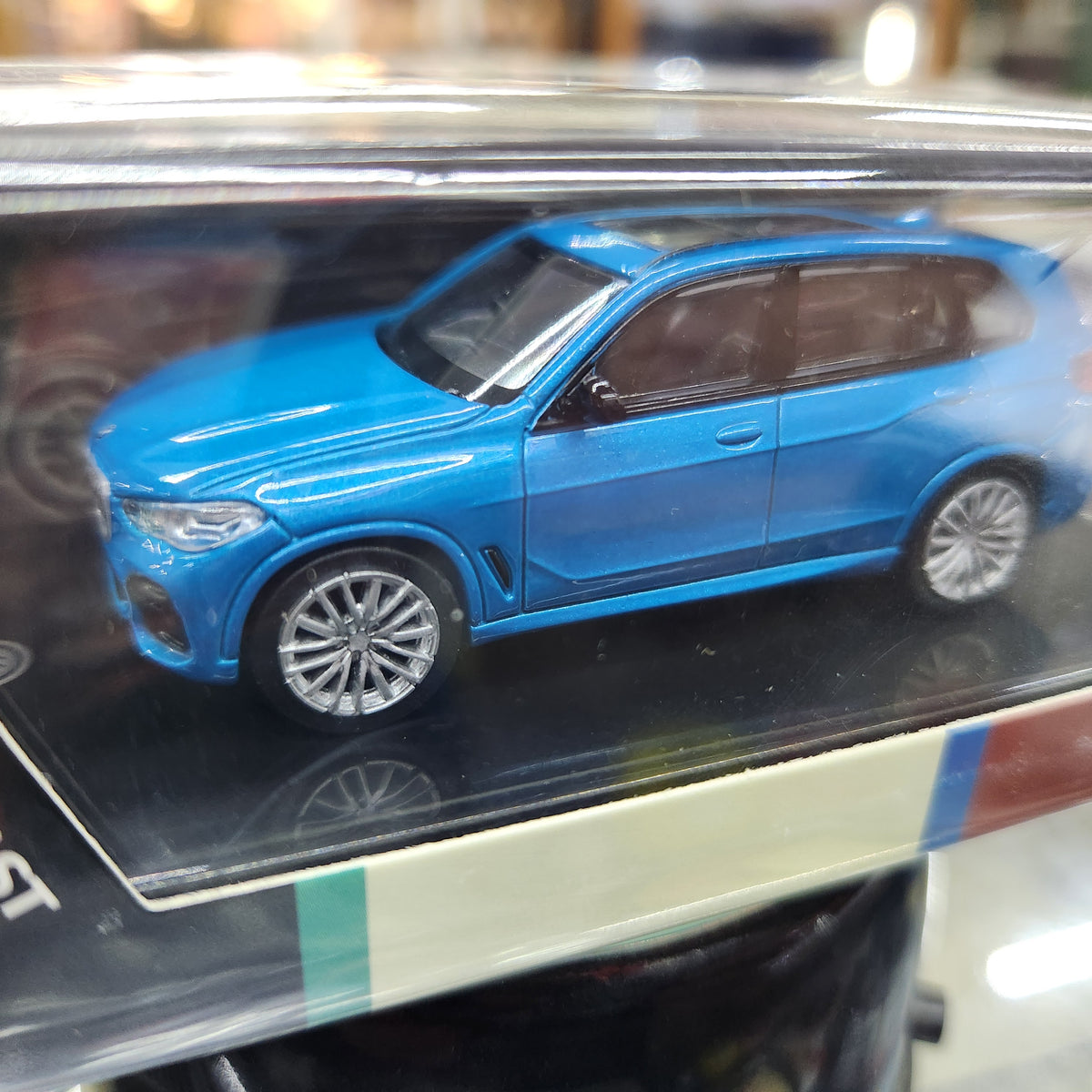 Para64 - 2018 BMW X5 (G05) Atlantis Blue - 1:64 Scale