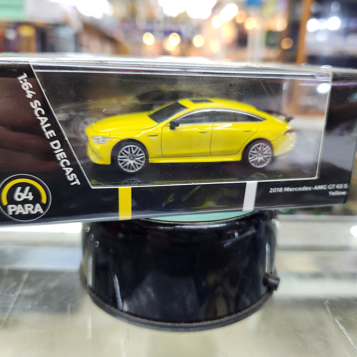 Para64 - 2018 Mercedes-AMG GT 63 S (Yellow) - 1:64 Scale
