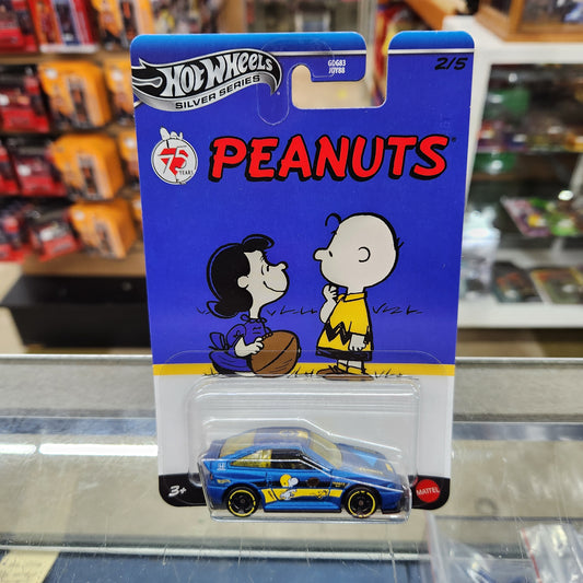 Hot Wheels - Peanuts: 75th Anniversary - 1985 Honda CR-X - Snoopy & Woodstock