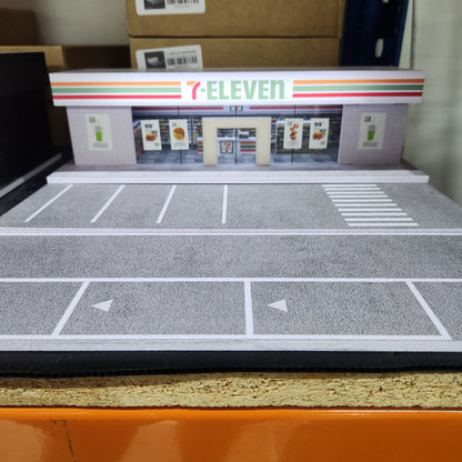 Moreart - 7-Eleven Diorama (Battery Operated) - 1:64 Scale