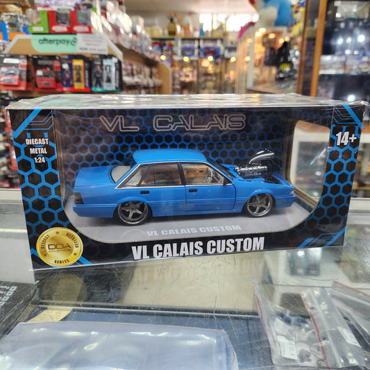 DDA - Holden VL Calais Custom (Blue) - 1:24 Scale