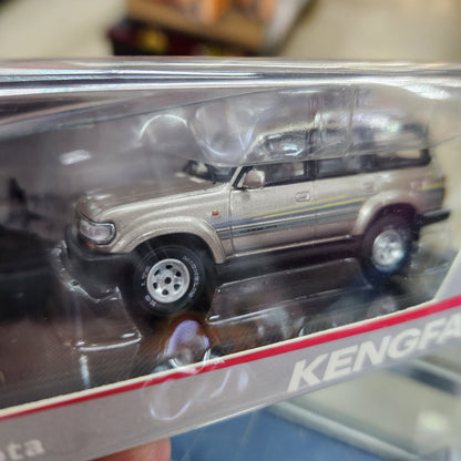 Kengfai - Toyota Land Cruiser LC80 (Pearl Champagne Gold) - 1:64 Scale