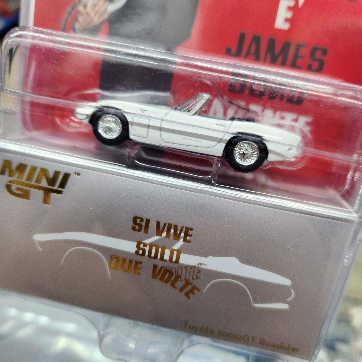 MiniGT - 1967 Toyota 2000GT 'You Only Live Twice' 007 James Bond Series (Italian Blister)