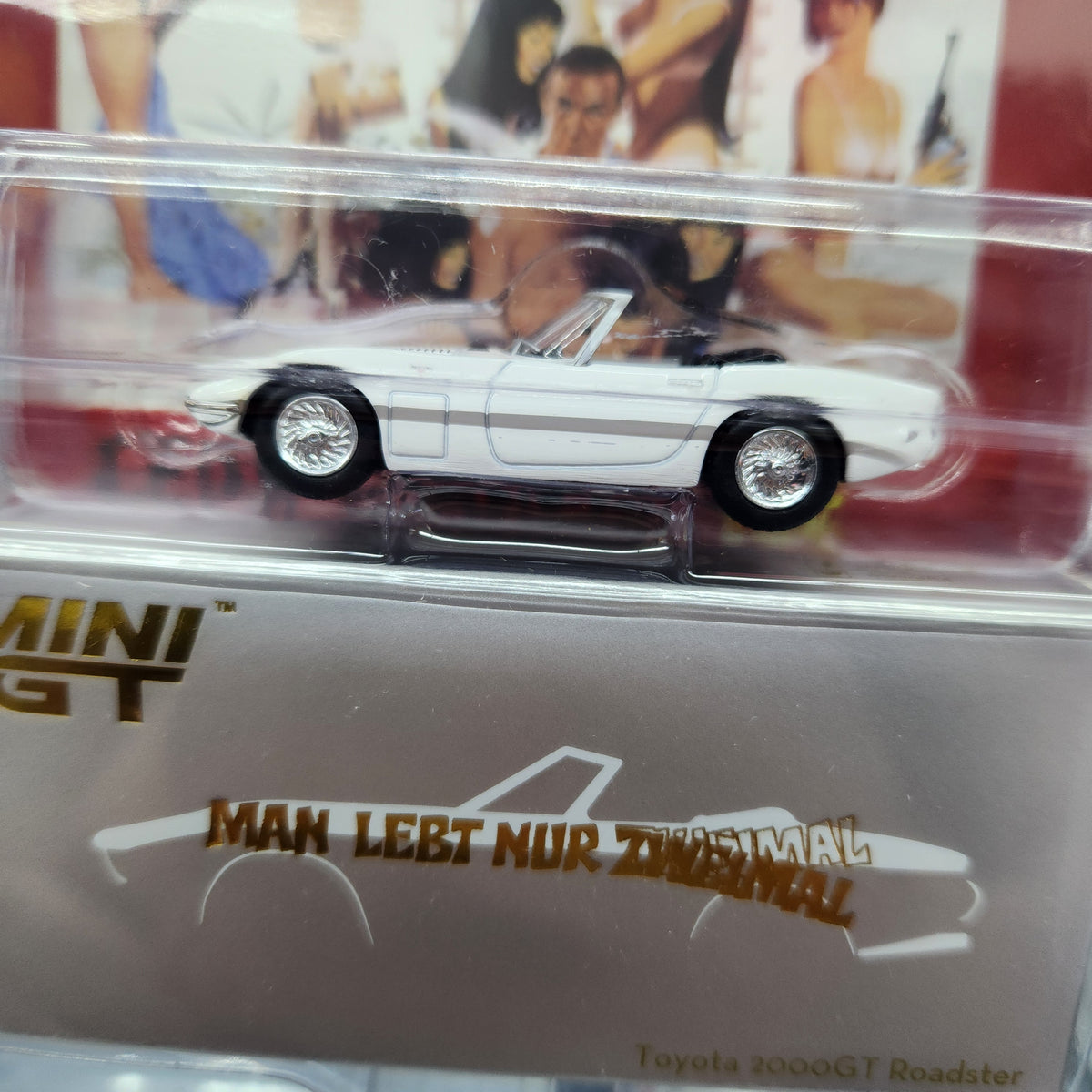 MiniGT - 1967 Toyota 2000GT 'You Only Live Twice' 007 James Bond Series (German Blister)