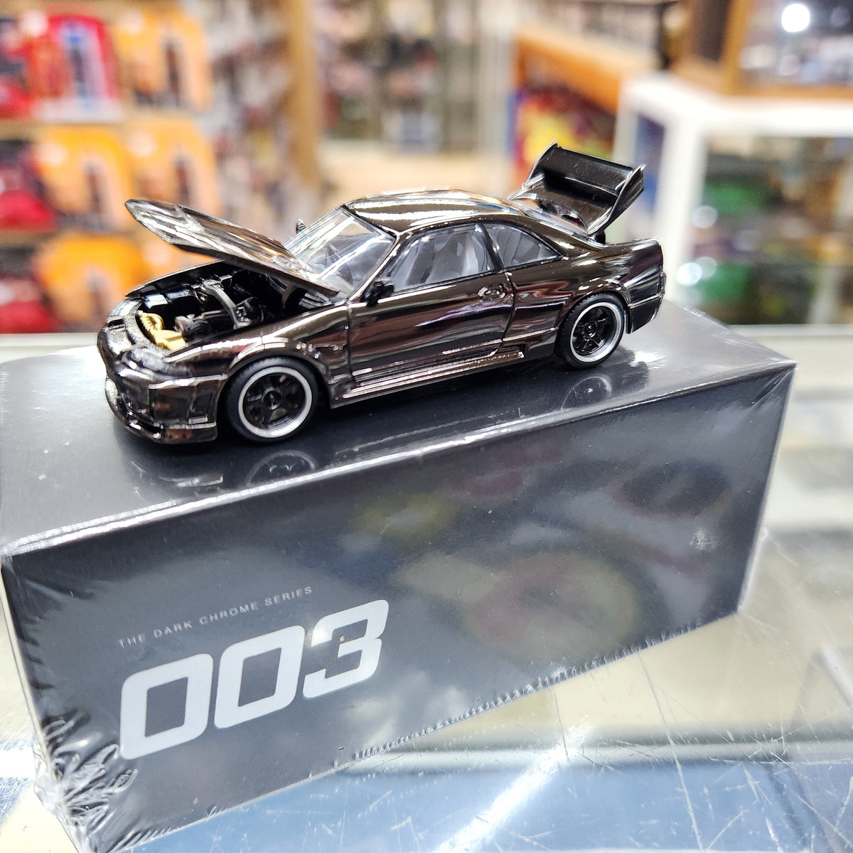 Pop Race - Nissan Skyline GT-R (R33) 'Dark Chrome Series' (Dark Chrome)
