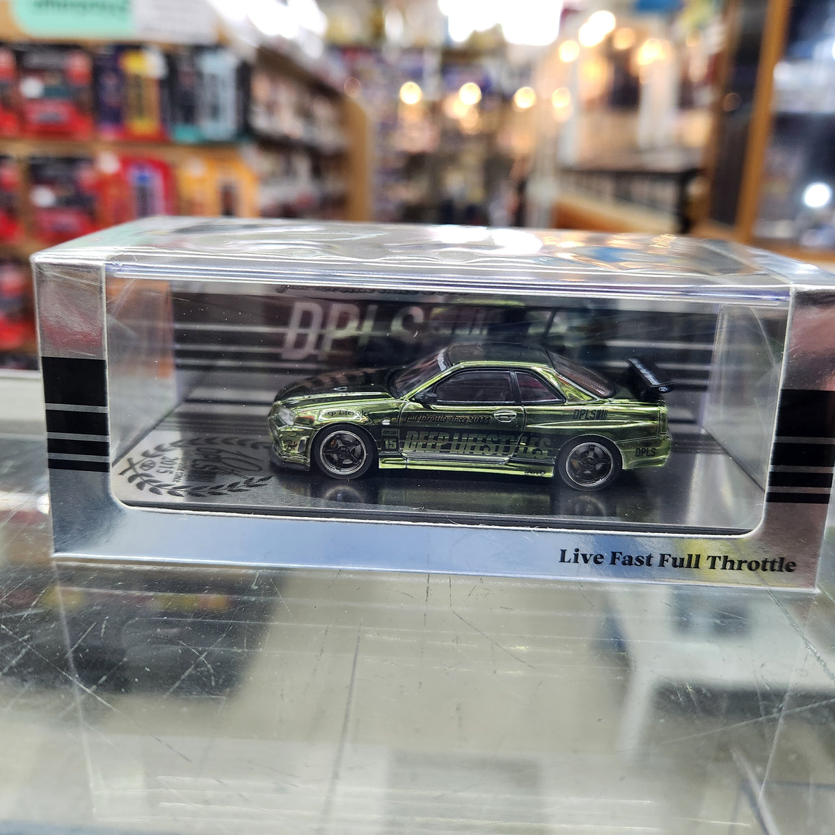 INNO64 - Nissan Skyline (R34) DPLS '10th Anniversary' (Chrome Green)