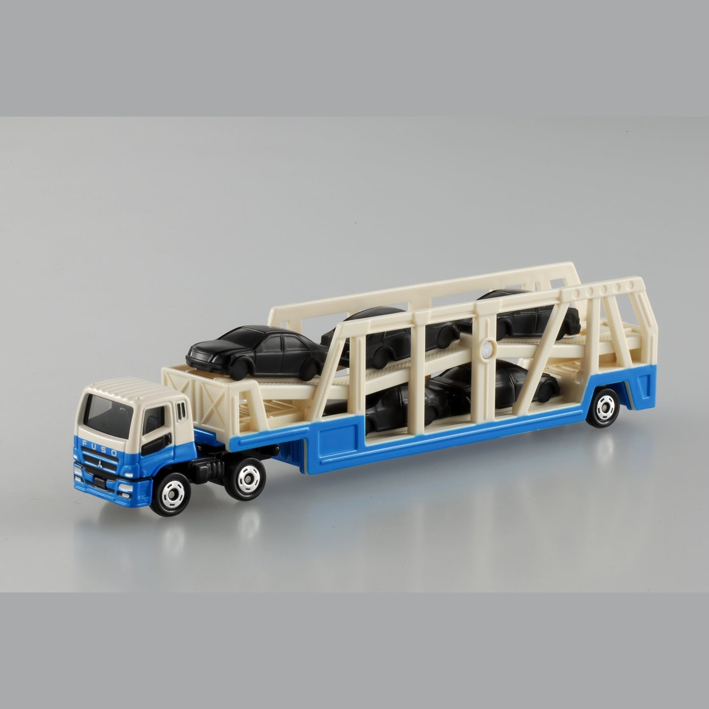 TOMICA - No.131 Mitsubishi Fuso Super Great Transporter