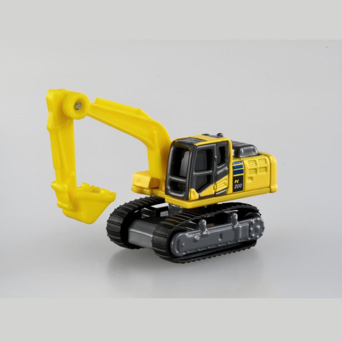 TOMICA - No.9 Komatsu Excavator PC200-10 - 1:122 Scale