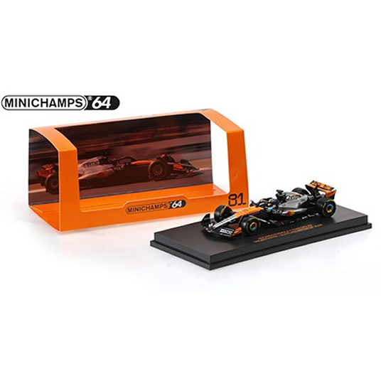 Minichamps - McLaren Formula 1 Team (MCL39) 2025 British GP 2nd Place - #81 Oscar Piastri -1:64 Scale
