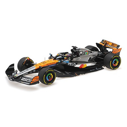 Minichamps - McLaren Formula 1 Team (MCL39) 2025 British GP 2nd Place - #81 Oscar Piastri