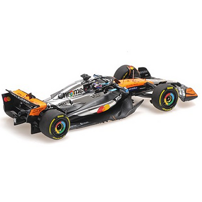 Minichamps - McLaren Formula 1 Team (MCL39) 2025 British GP 2nd Place - #81 Oscar Piastri -1:43 Scale