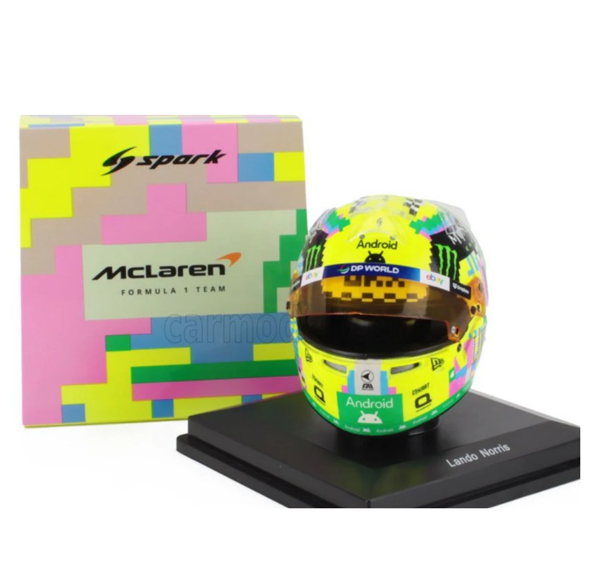 Spark Helmets - McLaren F1 Team Formula 1 - Lando Norris (Great Britain 2024) - 1:5 Scale