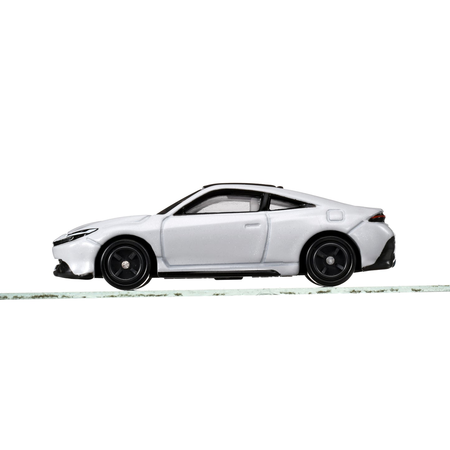 TOMICA - No.10 Honda Prelude (White) - 1:64 Scale