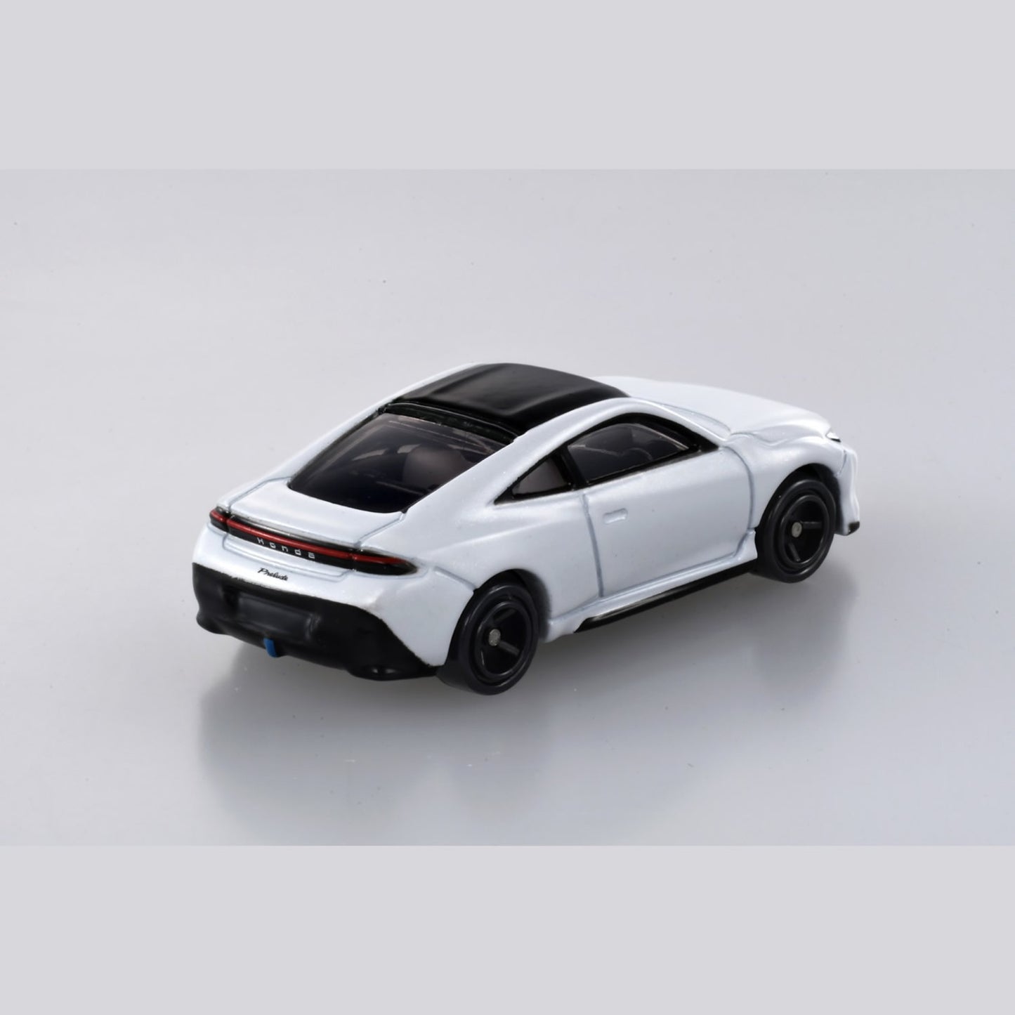 TOMICA - No.10 Honda Prelude (White) - 1:64 Scale