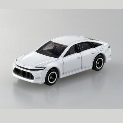 TOMICA - No.62 Toyota Crown Sedan - 1:66 Scale